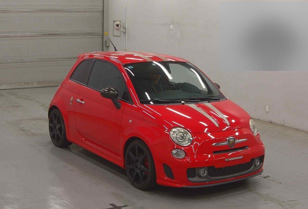 2011 ABARTH 695 TRIBUTO FERRARI