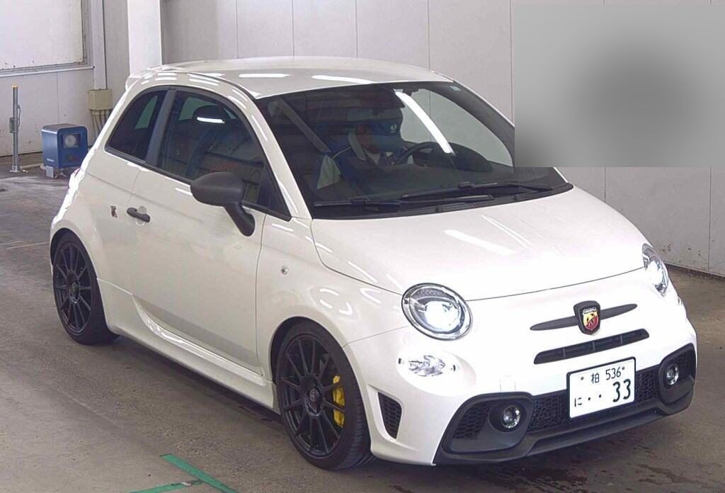 2024 ABARTH 695 COMPETIZIONE