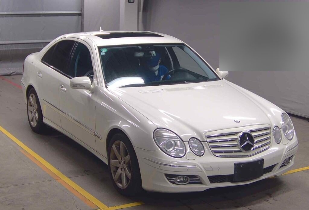 2009 MERCEDES-BENZ E-CLASS E350 AVANTGARDE
