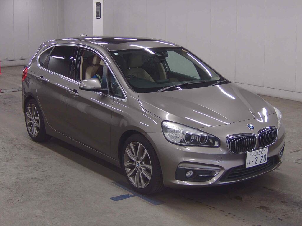 BMW 2 SERIES