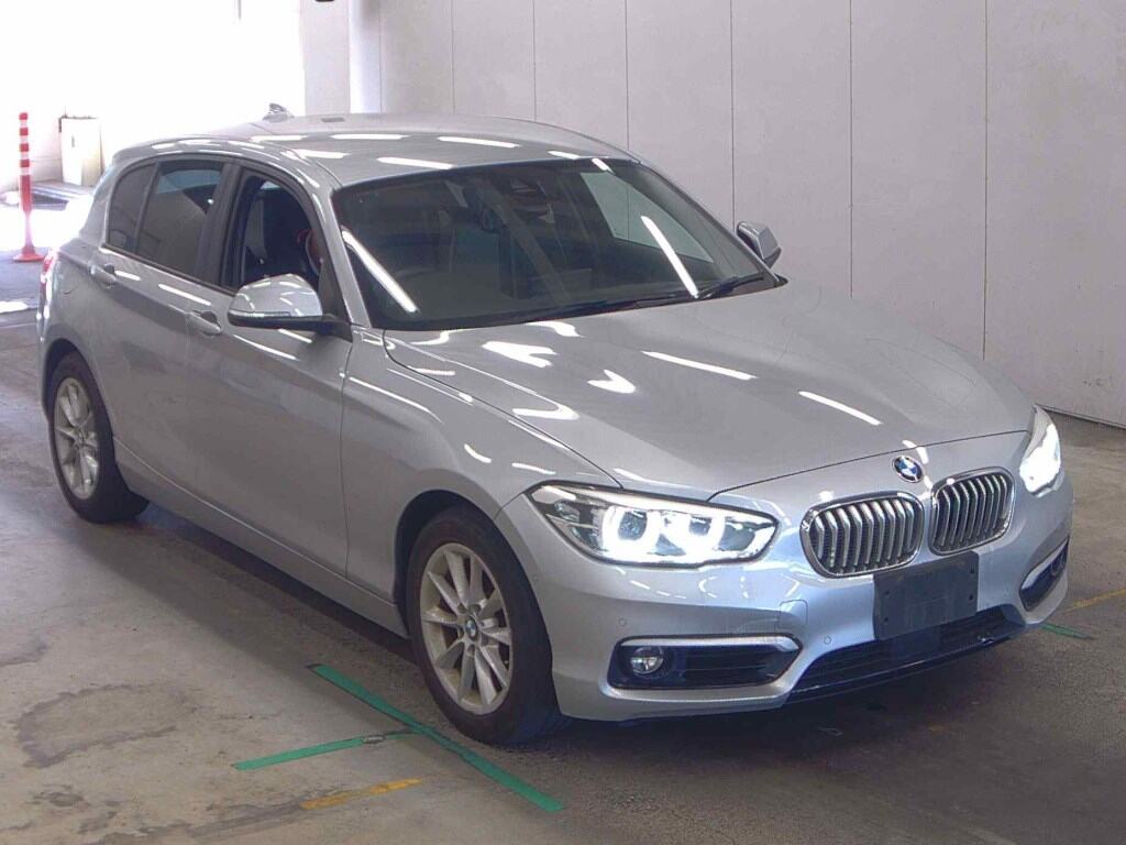 BMW 1 SERIES