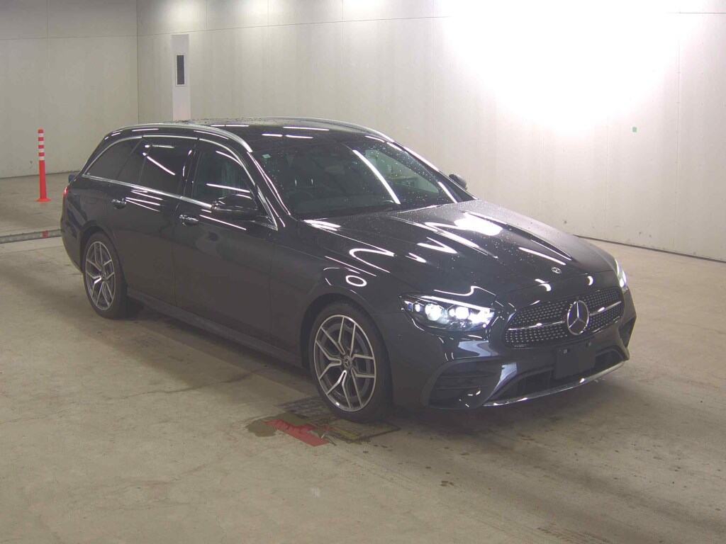 MERCEDES BENZ E-CLASS STATIONWAGON