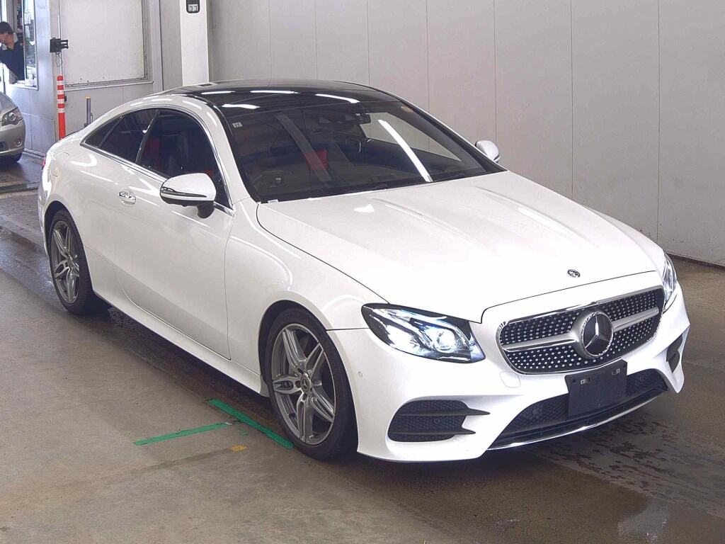MERCEDES BENZ E-CLASS