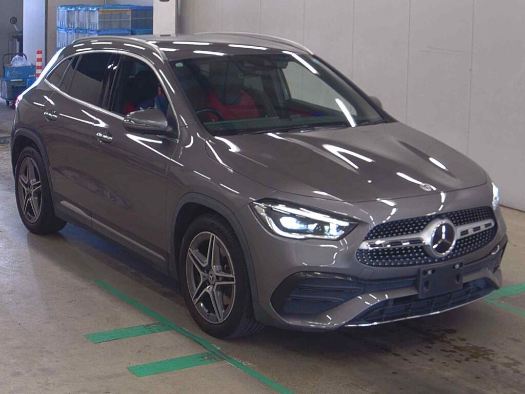 MERCEDES BENZ GLA-CLASS