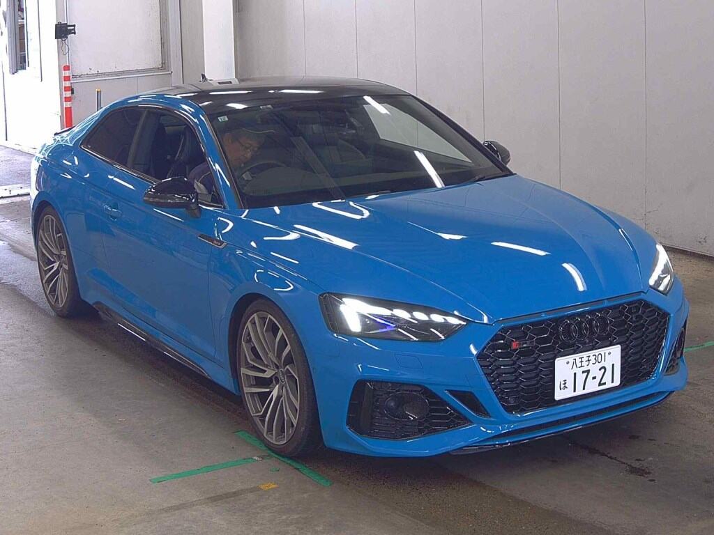 AUDI RS5