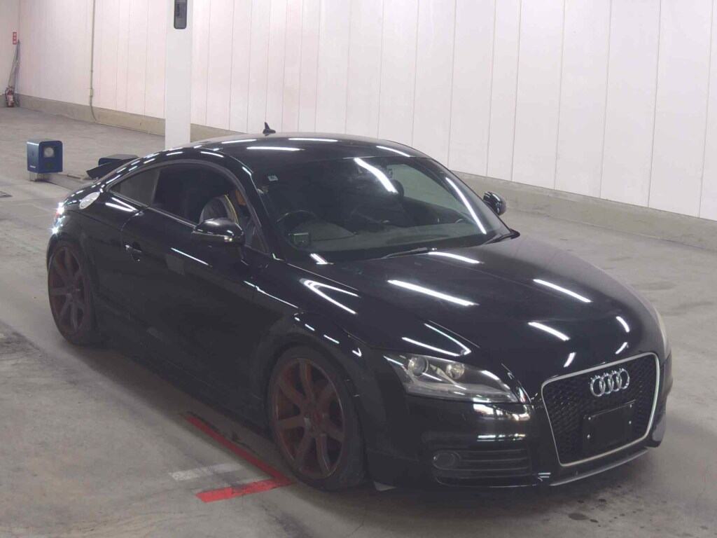 AUDI TT COUPE