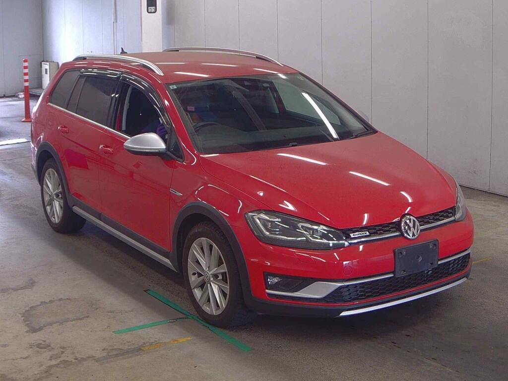 VOLKSWAGEN GOLF ALLTRACK