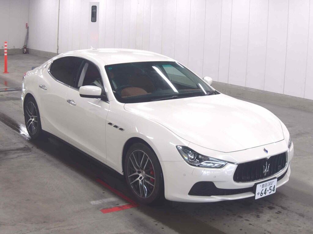 MASERATI GHIBLI