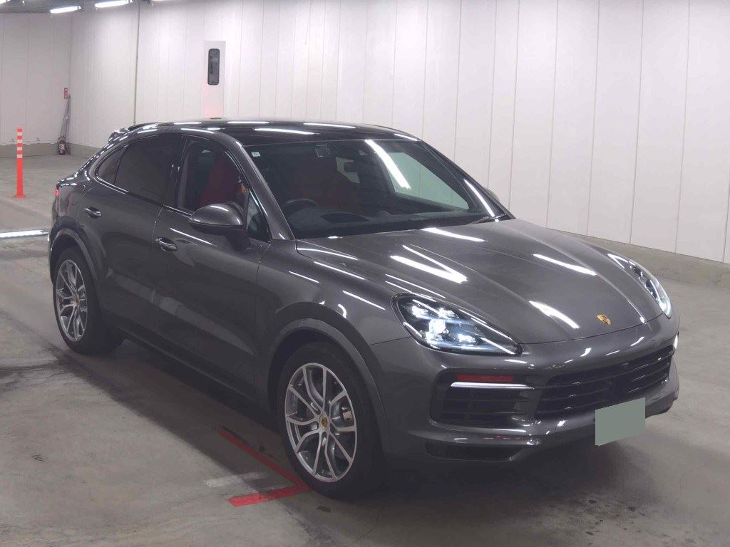 PORSCHE CAYENNE COUPE