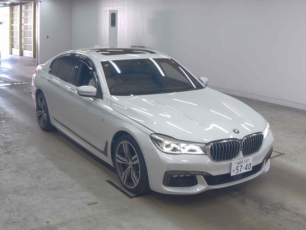 BMW 7 SERIES