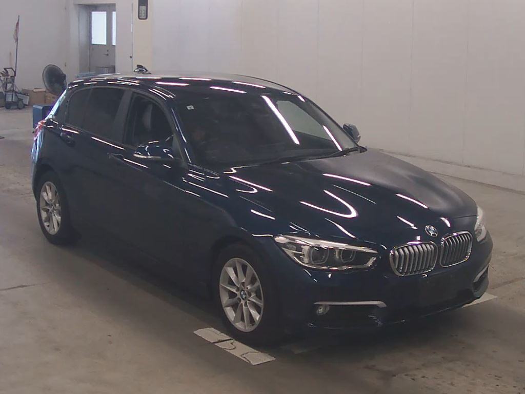 BMW 1 SERIES