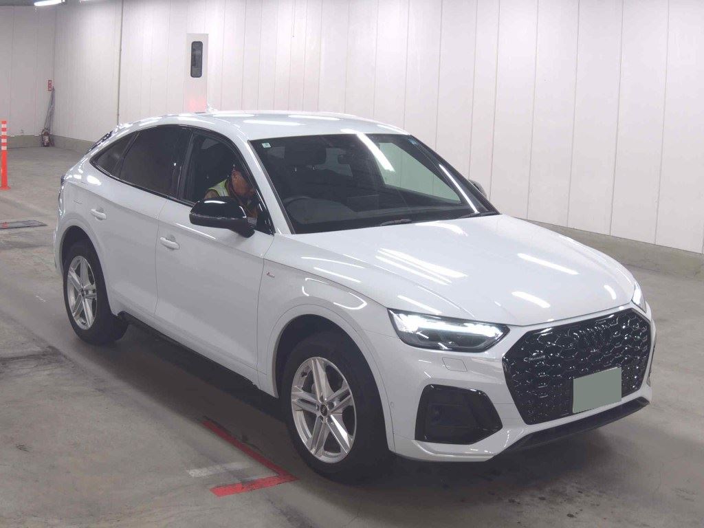 AUDI Q5 SPORTBACK