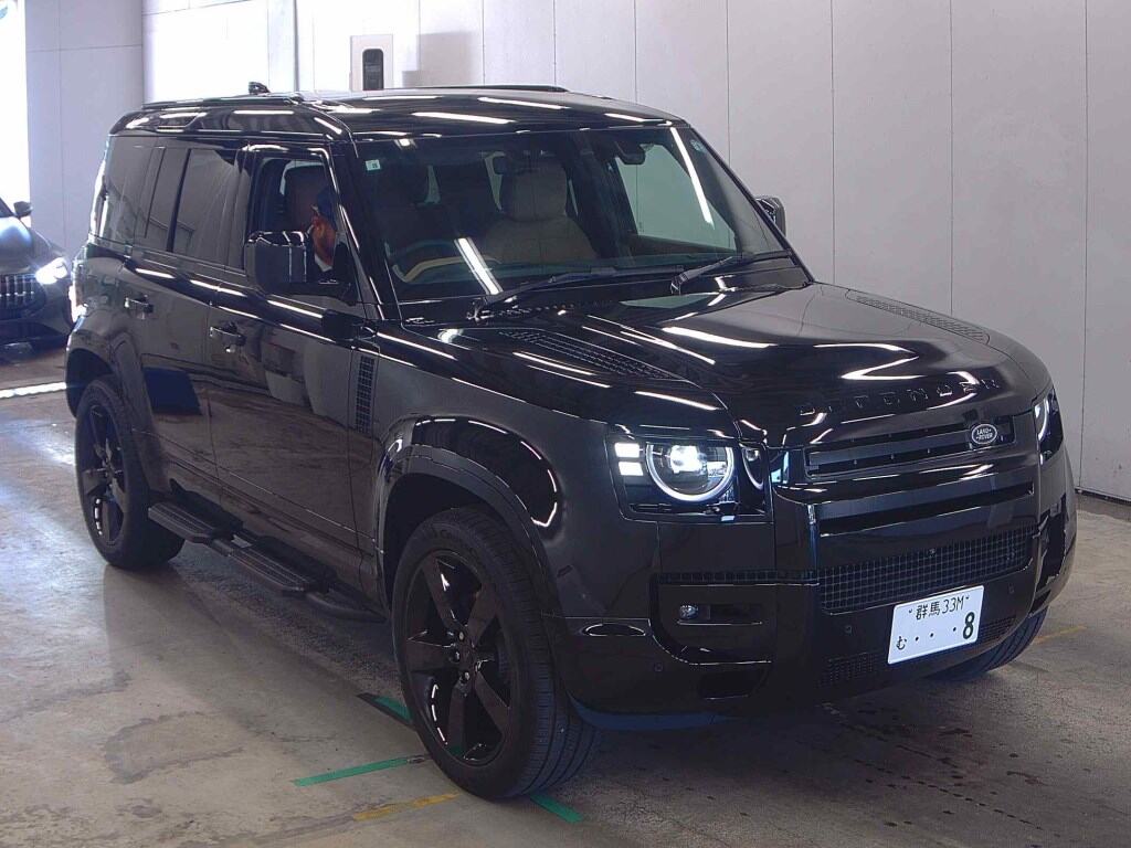 LAND ROVER DEFENDER