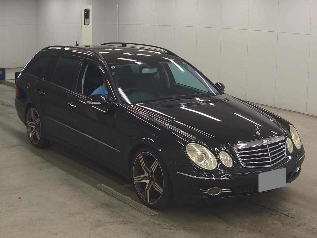 MERCEDES BENZ E-CLASS STATIONWAGON