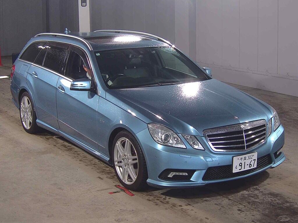 MERCEDES BENZ E-CLASS STATIONWAGON