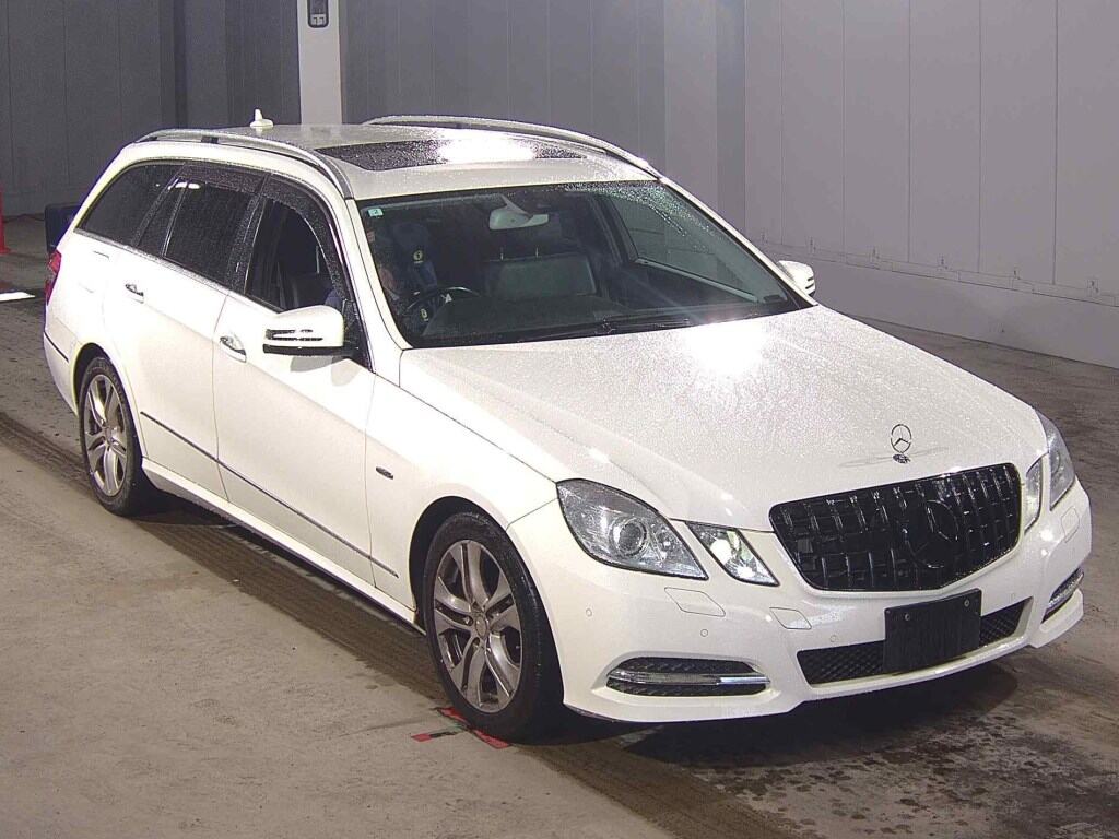 MERCEDES BENZ E-CLASS STATIONWAGON