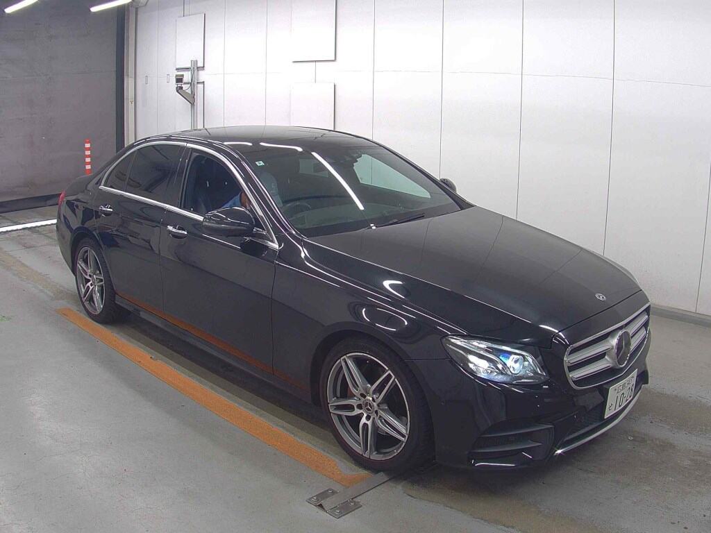MERCEDES BENZ E-CLASS