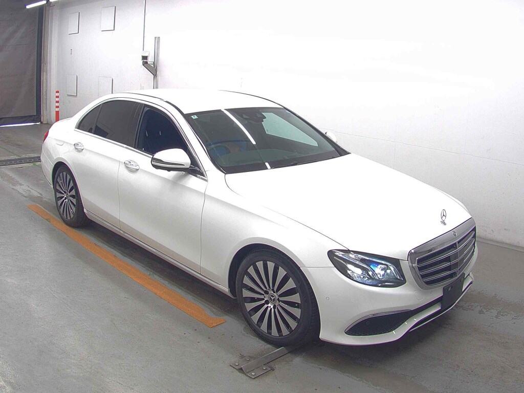 MERCEDES BENZ E-CLASS