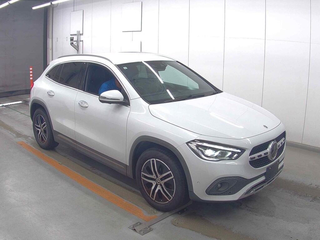 MERCEDES BENZ GLA-CLASS