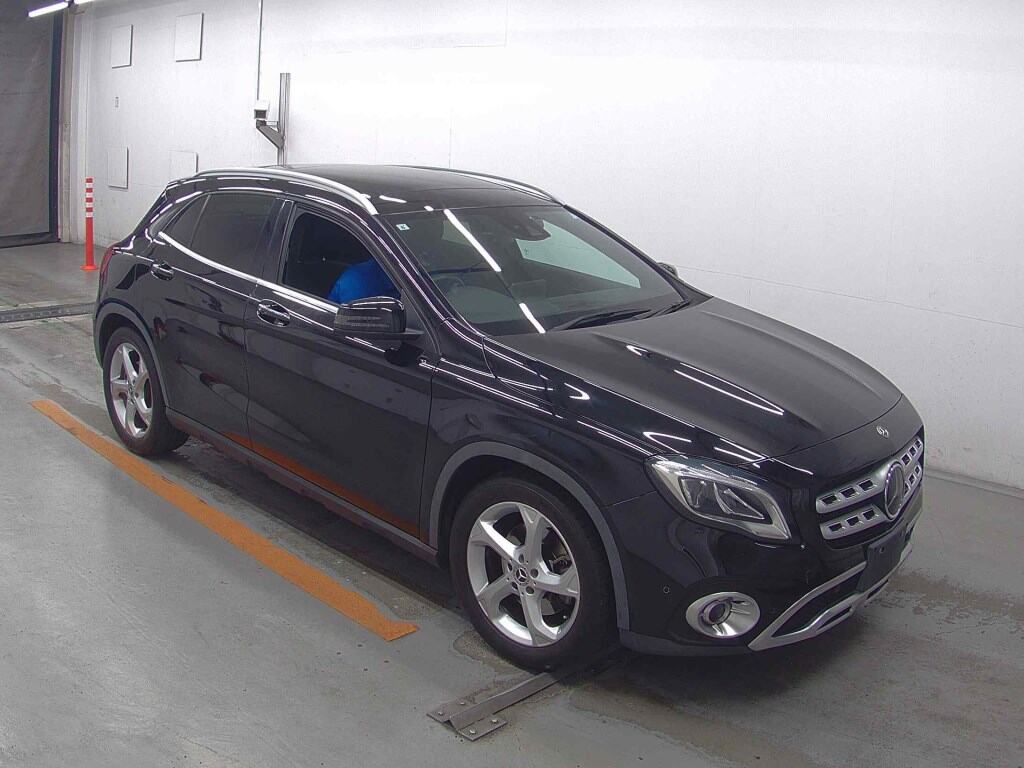 MERCEDES BENZ GLA-CLASS