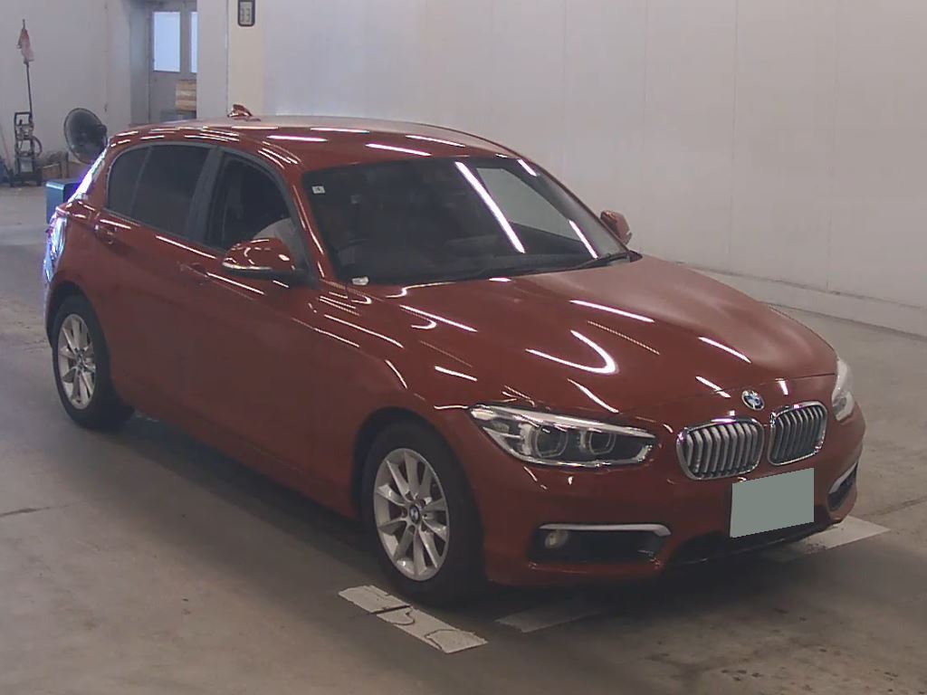 BMW 1 SERIES