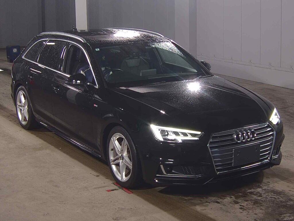 AUDI A4 AVANT