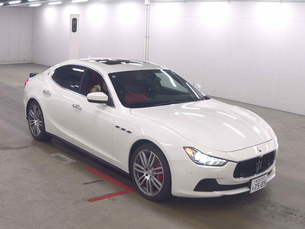 MASERATI GHIBLI