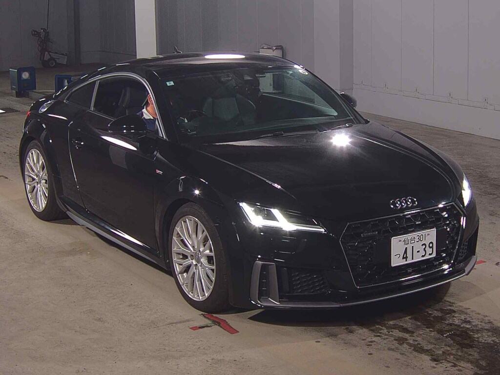AUDI TT COUPE
