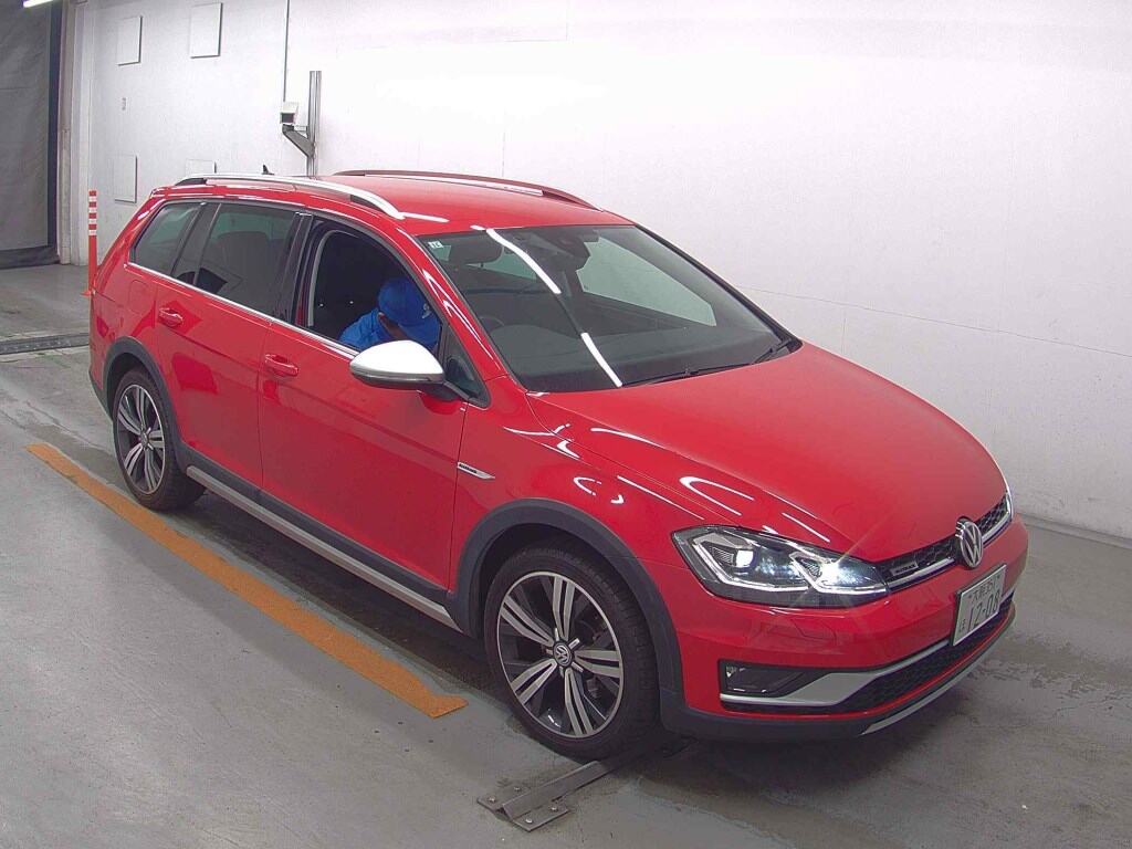 VOLKSWAGEN GOLF ALLTRACK