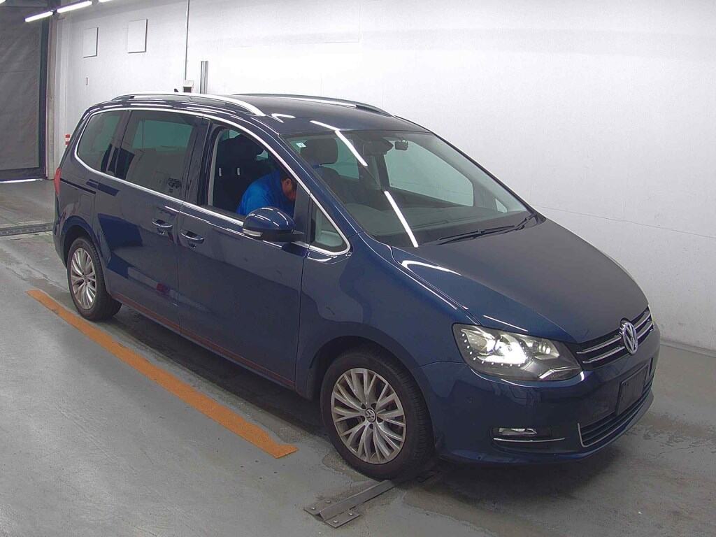 VOLKSWAGEN SHARAN